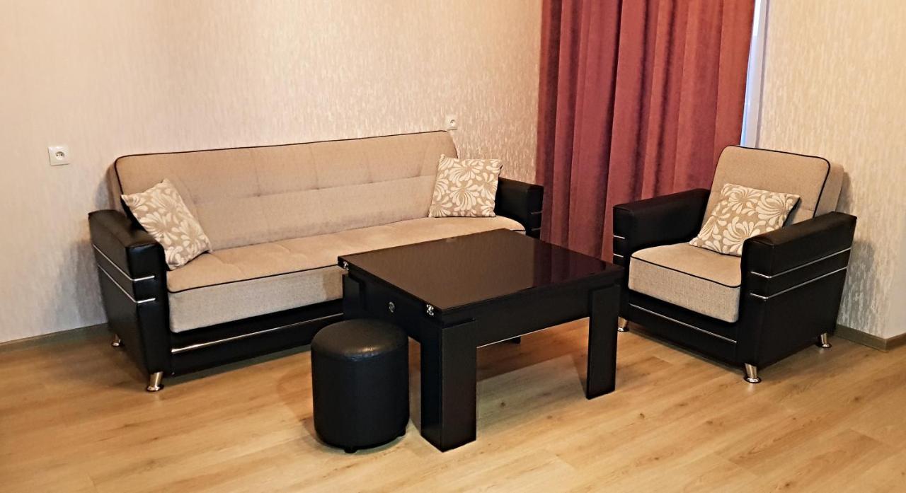 Bright And Cozy Apartment On Aghmashenebeli Avenue Tbilisi Exteriér fotografie